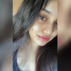 Meet your Posher, Aasiyah